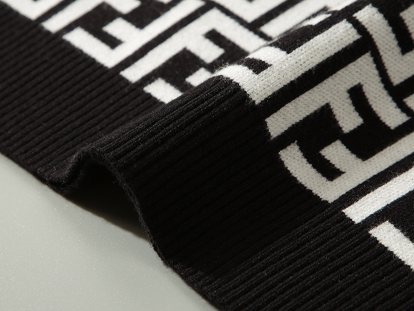 ブランドセーター着用イメージ